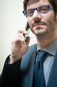 打电话的商务人士办公室商业人士管理人员公司手机企业家讲话经理商务背景图片