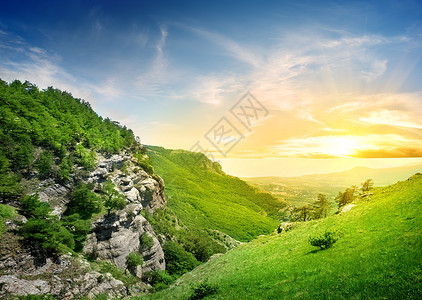 米尔谷山地幽灵谷闲暇天空场景荒野高原地质学国家旅游远足环境背景