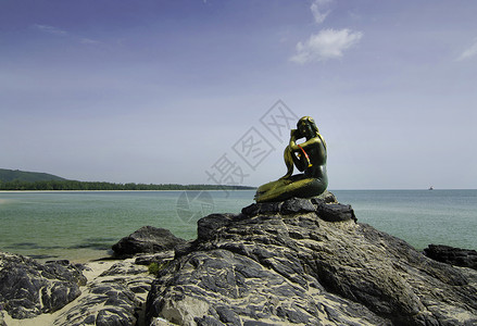 全能女孩宋茜泰国Songkhla的美人鱼雕塑地标女性假期数字天空历史旅游旅行黄铜故事背景