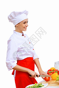 青年烹饪准备食品微笑酒店蔬菜生活男性工作围裙餐厅装潢美食背景图片