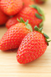 草莓水果沙拉桌子饮食红色蔬菜背景图片