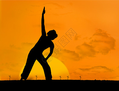 妇女做瑜伽的平静休眠拉伸涡轮机绘图日落福祉橙色数字风力闲暇女士背景图片