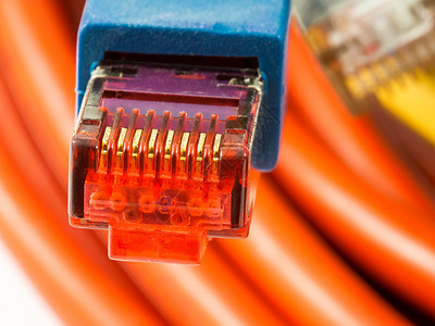 超五类网络连接器路由器能力数字网线局域网电脑互联网红色插头黄色背景