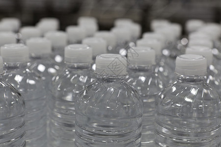 生产塑料水瓶的近视背景