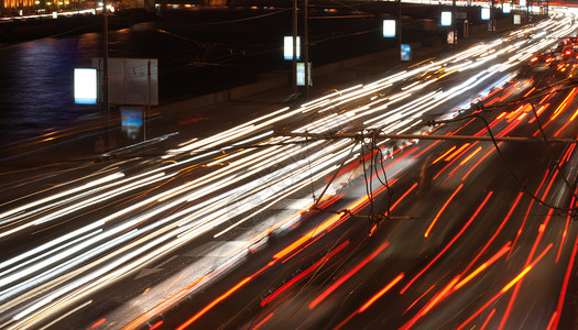 夜间路车道灯光场景车辆运输街道城市大灯驾驶速度背景图片