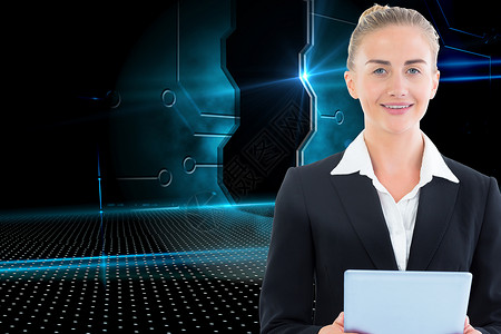 持有平板牌的女商务人士的综合形象计算机商业电脑套装蓝色微笑数字电路板药片技术背景图片