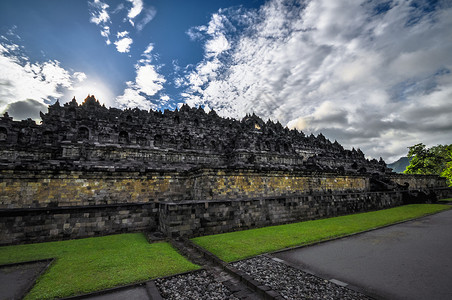 普兰巴南爪哇Yogjakarta的建筑群佛塔旅行传统神话历史纪念碑丛林日出日落石头背景