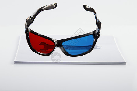 3D 打印 黑色 3D 单词红蓝眼镜和纸印扳手3d印刷眼镜原型力学背景图片