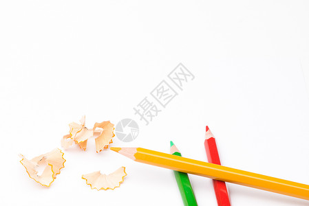 带皮皮的钢笔供学校使用学习学生教育铅笔课堂物料用品大学配饰白色背景图片