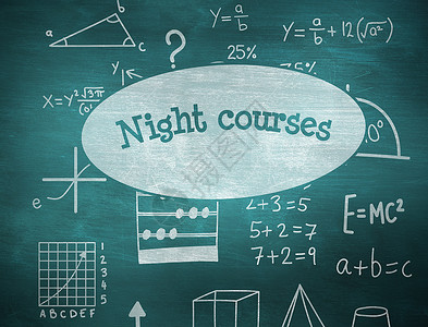 针对绿色黑板的夜间课程物理方程功能教育大学数学学习两个字理论几何学背景图片