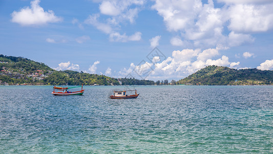 普吉海岛附近的小渔船 泰国(Phuket Sea)高清图片