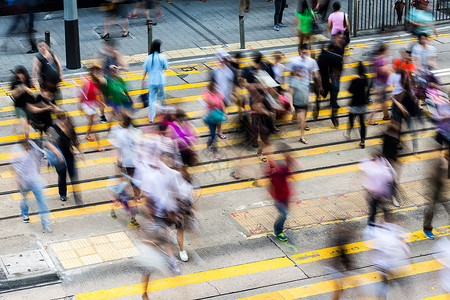 模糊行人香港繁忙的行人过境人行道运动路口商务成人商业行动旅行团体小时背景