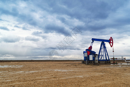 泵车油泵生产钻孔汽油活力技术环境钻头力量炼油厂勘探背景