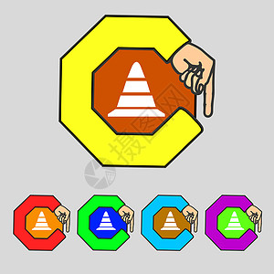 锥形立体图标道路锥形图标 设置多彩的按钮街道安全警告维修塑料运输工作夹子橙子锥体背景