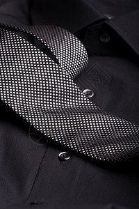 黑色衬衫上的领带办公室棉布裙子商业衣领奢华商务男人白色套装背景图片