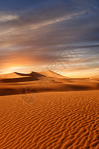 沙漠地区太阳日落地形旅游海浪爬坡衬套阴影旅行生态高清图片