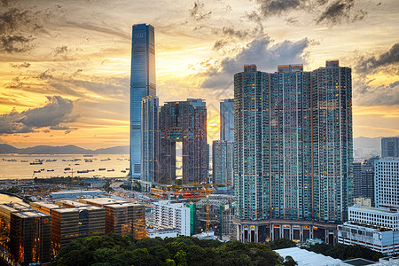 香港现代市景观天际商业市中心烟雾阴霾顶峰旅行办公中心背景图片