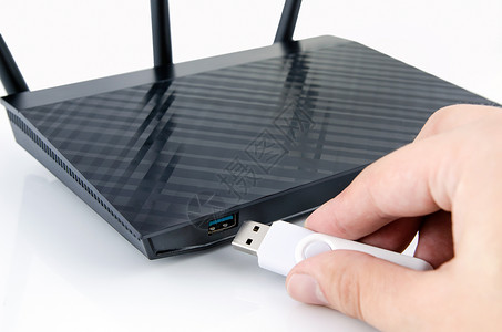 随身路由器DLNA 服务器的现代无线wi-fi网络路由器背景