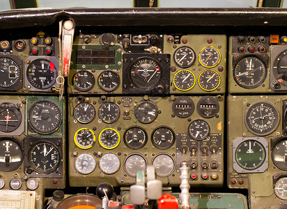 领航的中央控制台和飞机的油门力量车速航空机器展示电脑电子旅行按钮控制面板背景