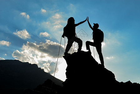 H&M目标 & amp; climbers 光环成功率上的攀登者背景