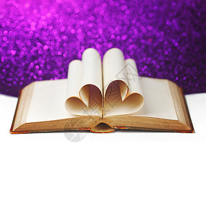 心形书页教育紫色作品文学阅读学习白色艺术背景图片