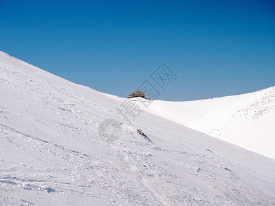 天坡滑雪中心爬坡道高清图片