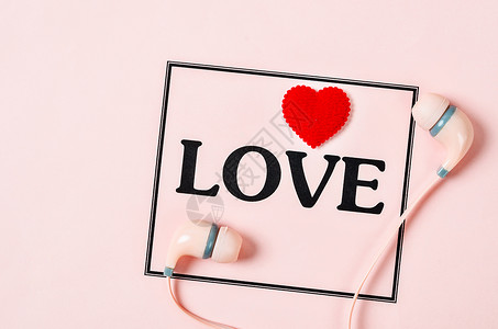 爱的声音情人节的概念标签立体声卡片工具红色音乐娱乐收音机耳机插头背景