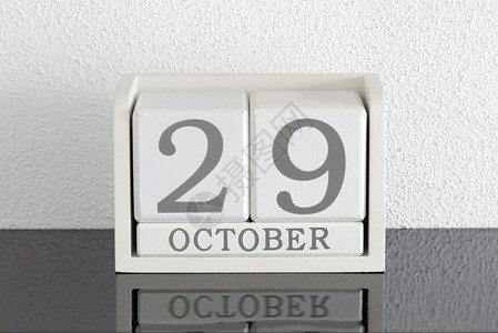 10月26日白区块日历目前日期 10月29日和11月黑色派对假期会议死亡反射白色框架历史节日背景