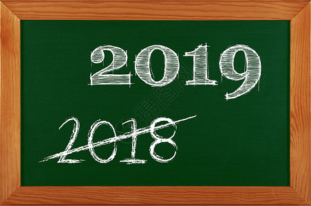 新年2019年背景绿色学校纸板 2019符号粉笔框架黑板白色笔记木板教育日历新年背景