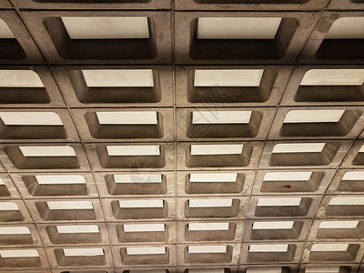 建筑物内灰水泥矩形弯曲天花板背景图片