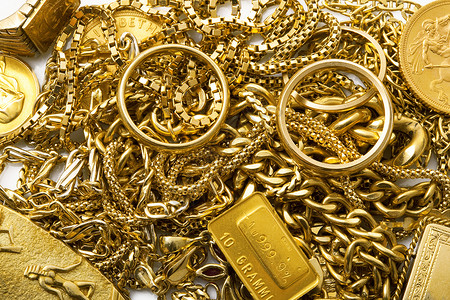 背景原点素材白色背景的金色对象金属避风港宝藏店铺金条原点手表硬币金子概念背景