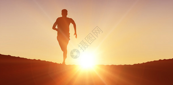 奔跑太阳太阳落山投入的高清图片