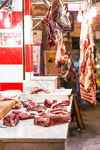 阿拉伯屠宰店 鸡肉和绞肉高清图片