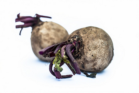 紫色甜菜头切片红菜头有机的高清图片