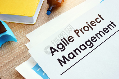 表格项目文件 Agile 项目管理在表格上背景
