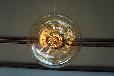 反光晶状清晰的液流里 有惊人的螺旋电流技术金属发明背景图片