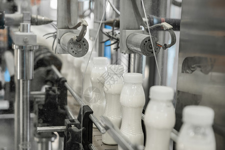 牛奶生产素材自动化集会高清图片