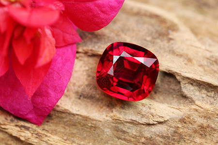 锦天宝藏宝石钻石岩石红色红宝石蓝色珠宝石头白色蓝宝石青金石背景