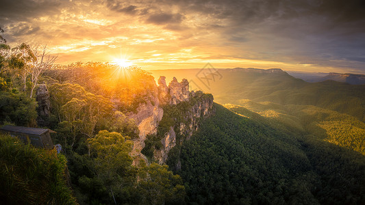 新时达黎明时三姐妹青山澳洲姐妹岩石编队世界旅游环境树木游客冒险顶峰背景