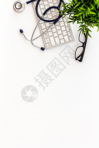 带键盘的医生办公室台 白桌顶部文字视图空间背景图片