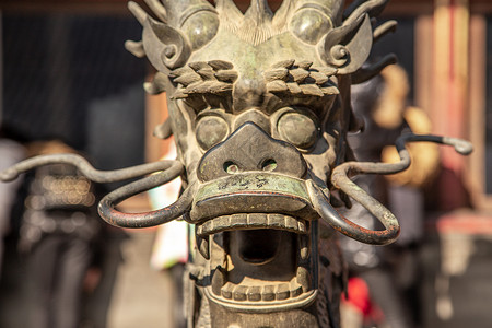 宫斗群头素材中国龙神雕头 明朝时代开阔的下巴背景