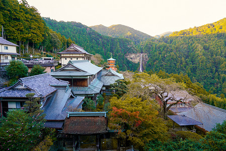 若谷草堂寺庙japan(日本)背景