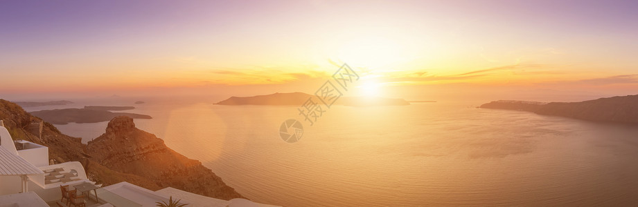 海景的日落 俯视喀路德拉和六海中的海面岩石夕阳奢华地平线射线全景火山日出天空火山口背景图片