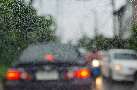 湿路模糊背景雨滴 交通堵塞背景