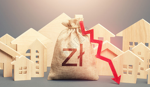 城市住宅楼和带有红色向下箭头的波兰兹罗提钱袋 降低抵押贷款利率 购房需求低 出租公寓的价格下降 低成本房地产背景