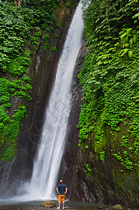 来自巴厘的瀑布高清图片