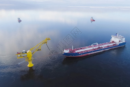 克莱佩达北冰洋燃料高清图片