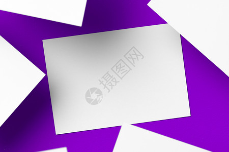紫色名片紫背景的空白白名片 复制空格明信片横幅身份纸板商业紫色公司木板推介会推广背景