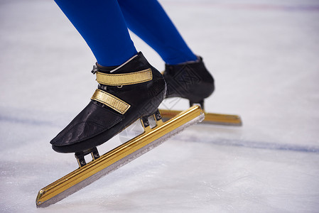 滑雪速度手套竞赛胜利头盔溜冰者运动女士女性训练冰鞋背景图片