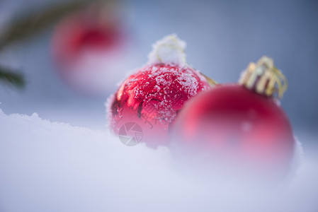 雪中的圣诞舞会玻璃派对雪花阴影装饰品假期小玩意儿玩具庆典装饰图片